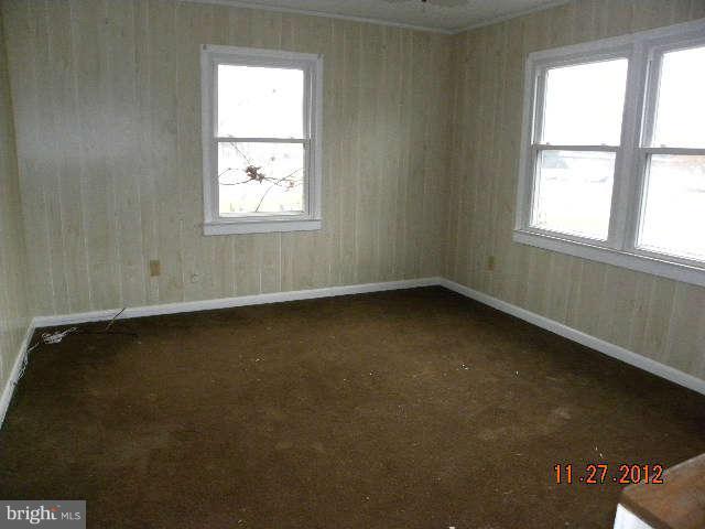 963 Old Annapolis Neck Road Annapolis, MD 21403 - Photo 5 of 6 Living Room