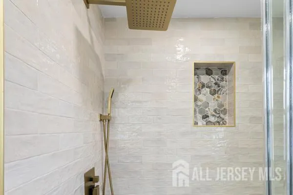 $678,000 | 124 Dunbar Avenue, Fords, NJ 08863