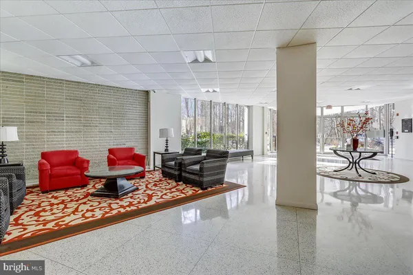 $199,000 | 7501 Democracy Boulevard, Unit B222, Bethesda, MD 20817