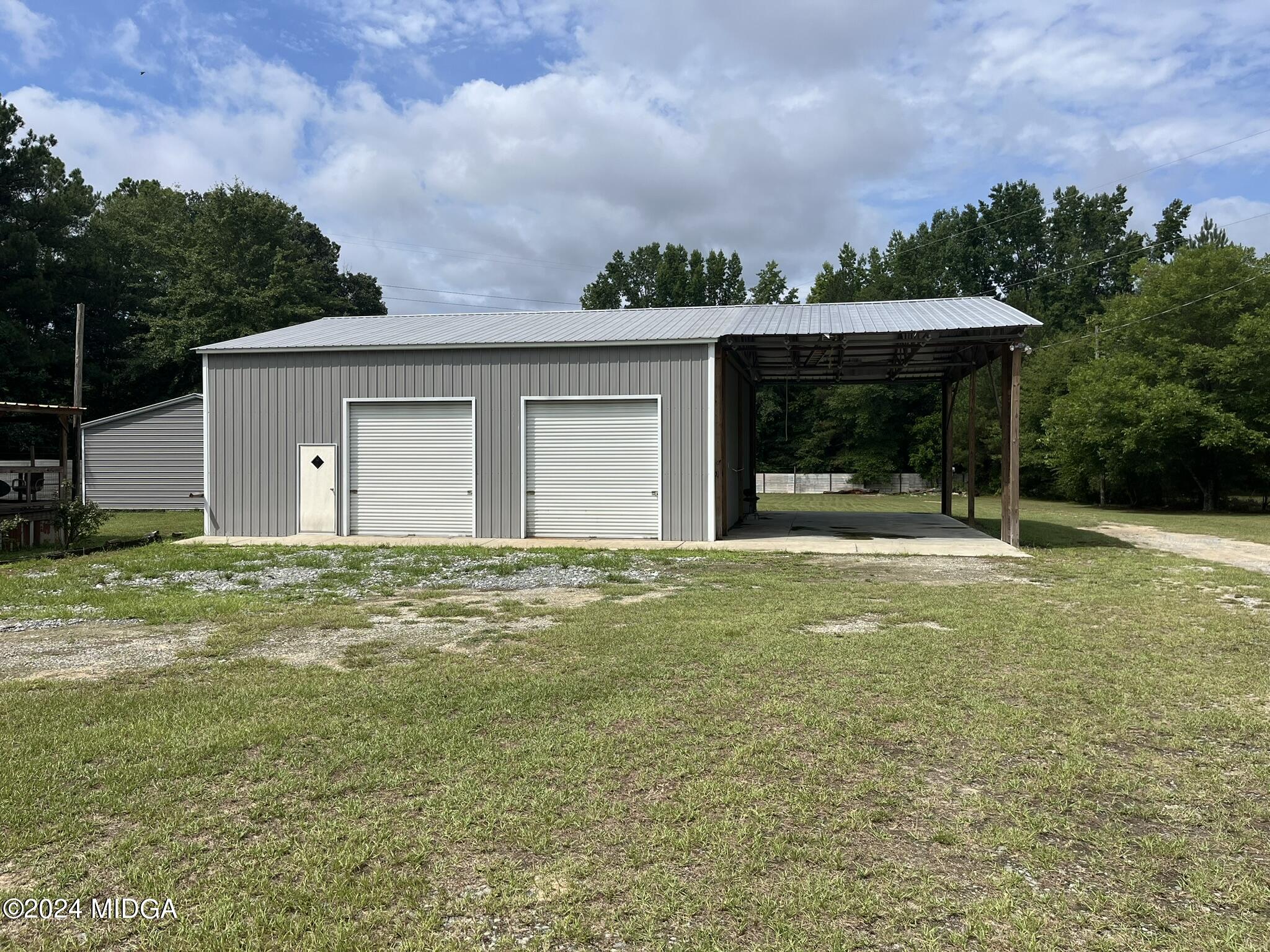 381 Elam Street Gordon, GA 31031 - Photo 12 of 28 mechanic garage