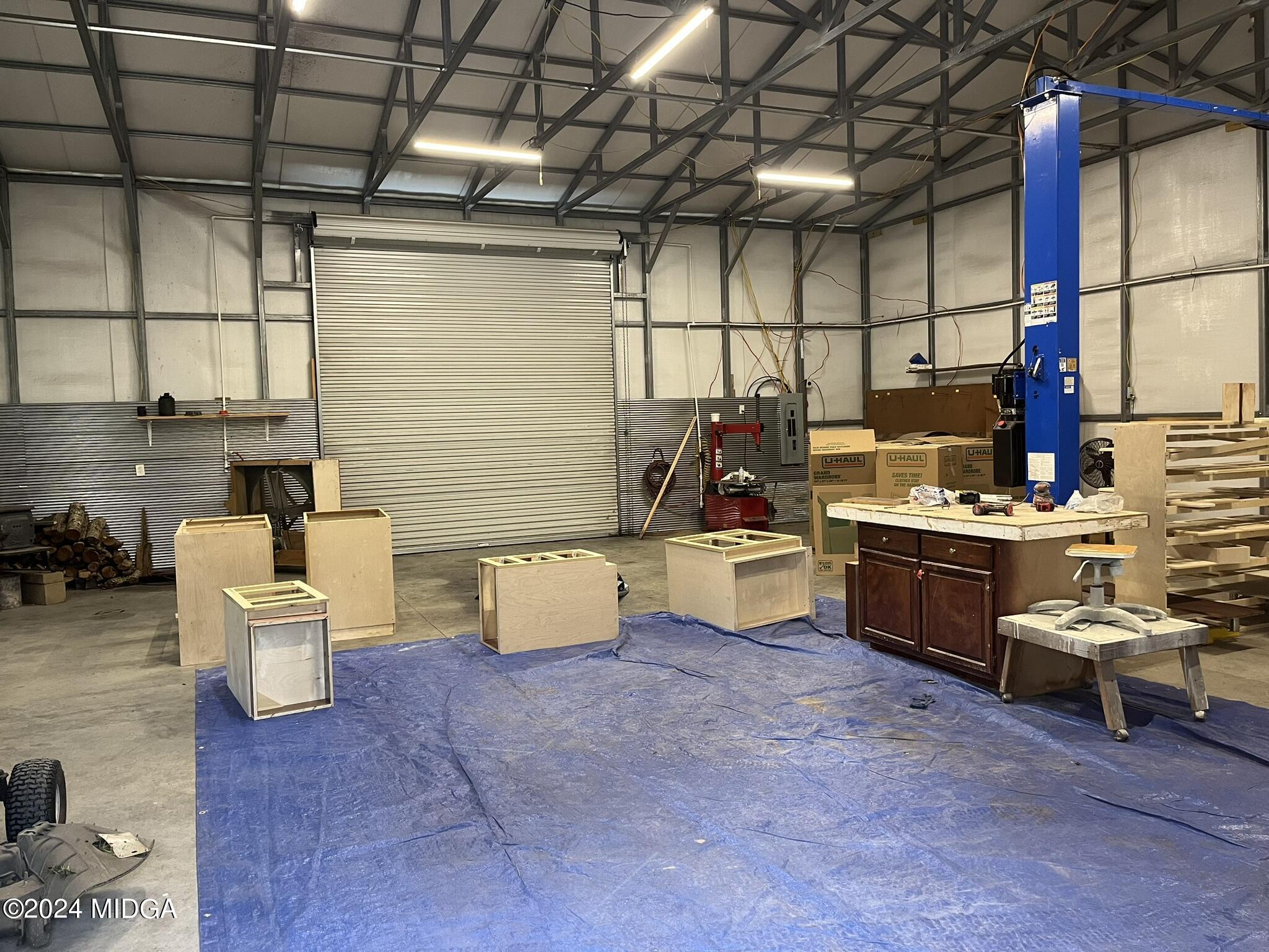 381 Elam Street Gordon, GA 31031 - Photo 14 of 28 inside garage