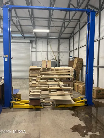 $375,000 | 381 Elam Street, Gordon, GA 31031