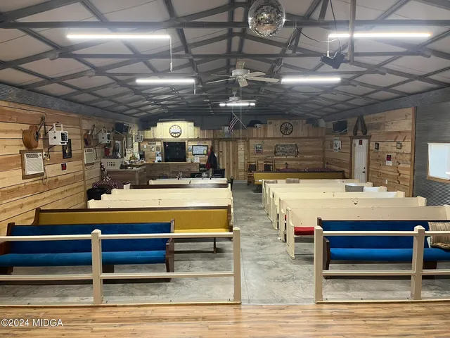 $375,000 | 381 Elam Street, Gordon, GA 31031