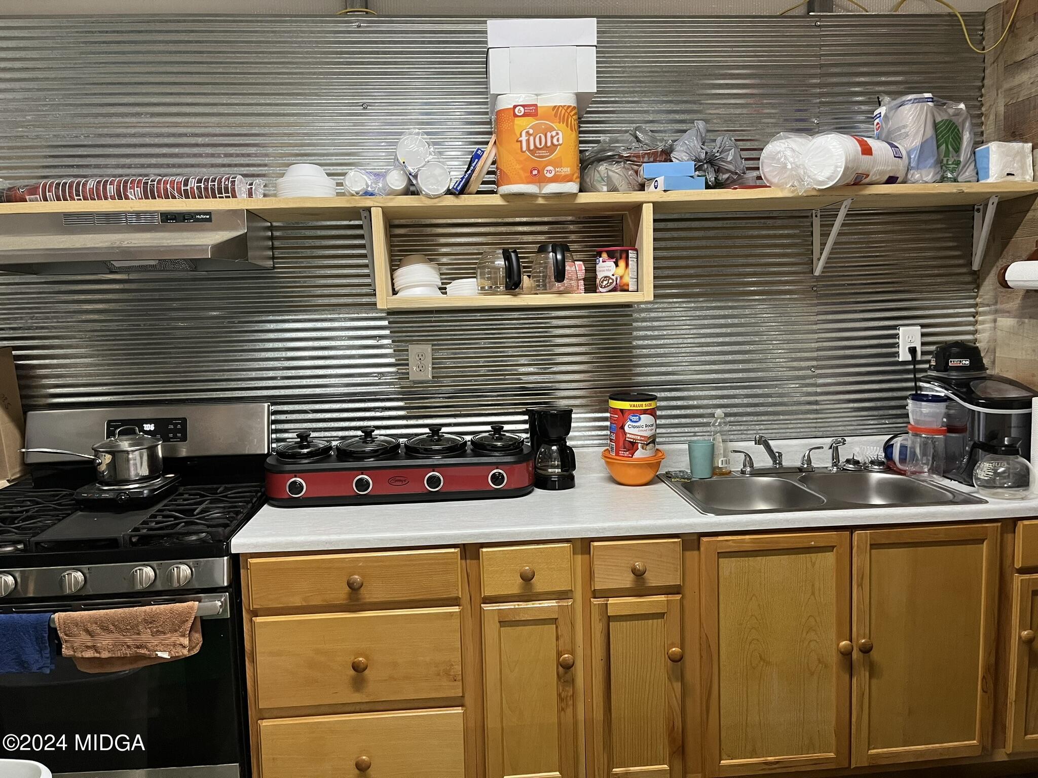 381 Elam Street Gordon, GA 31031 - Photo 6 of 28 kitchen