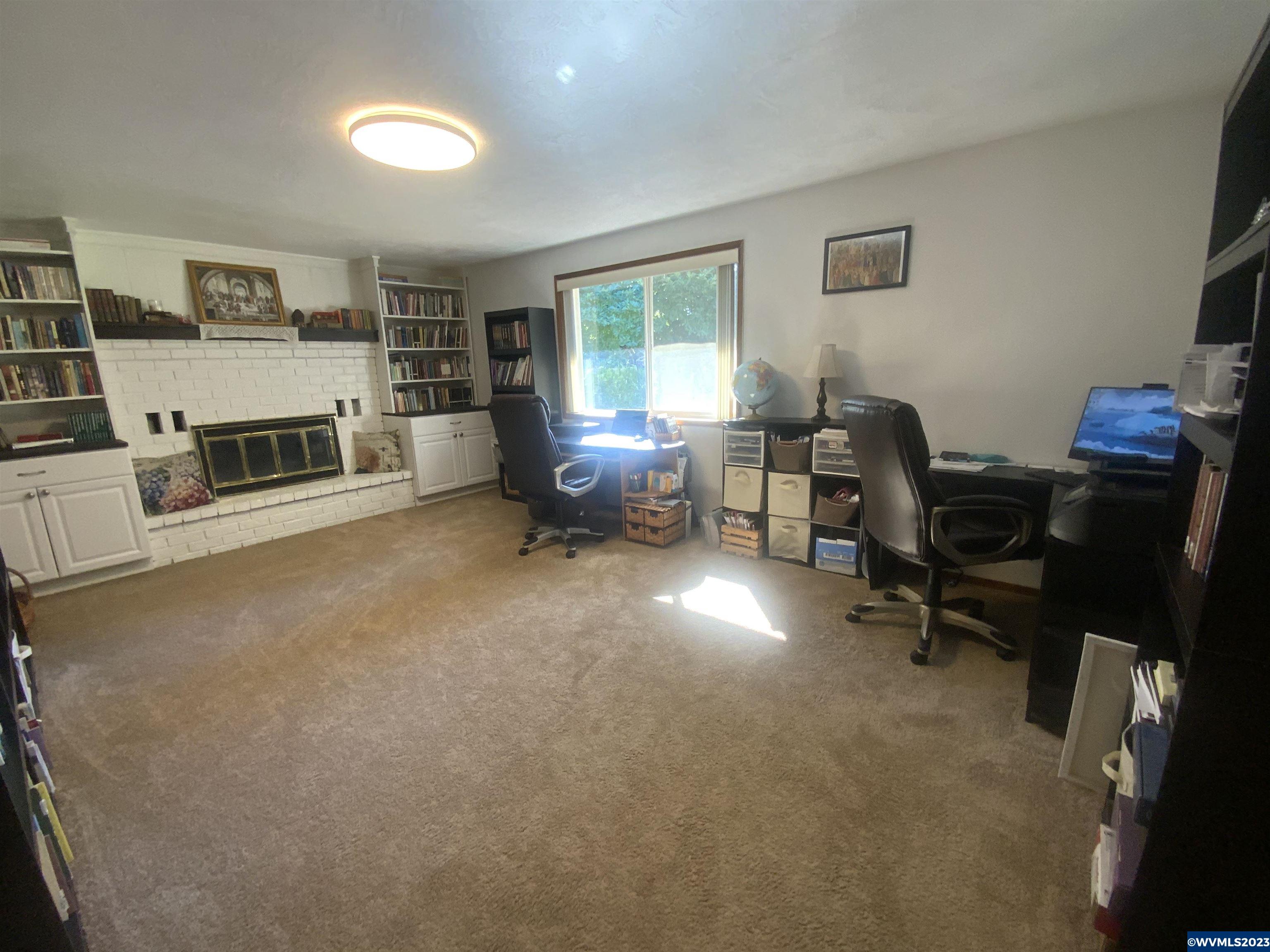 749 Southwest Mill Street Dallas, OR 97338 - Photo 18 of 21 Gallery Image 18