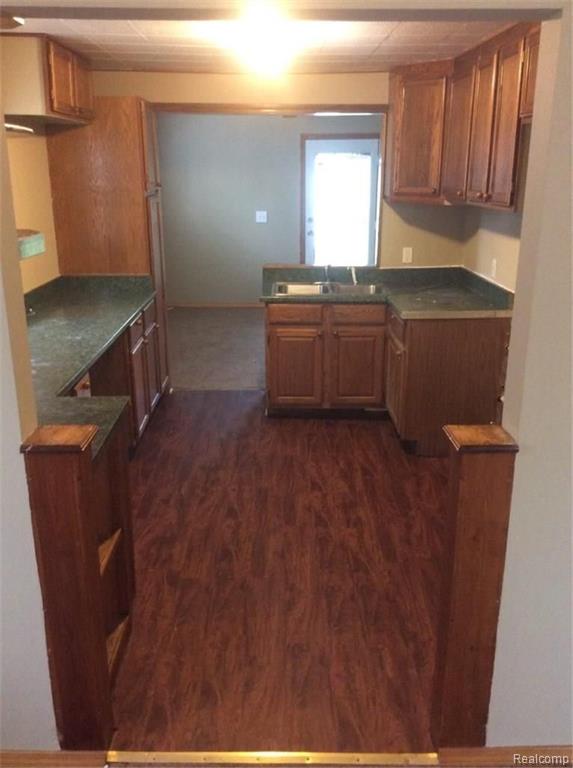 26331 Hopkins Avenue Inkster, MI 48141 - Photo 4 of 9