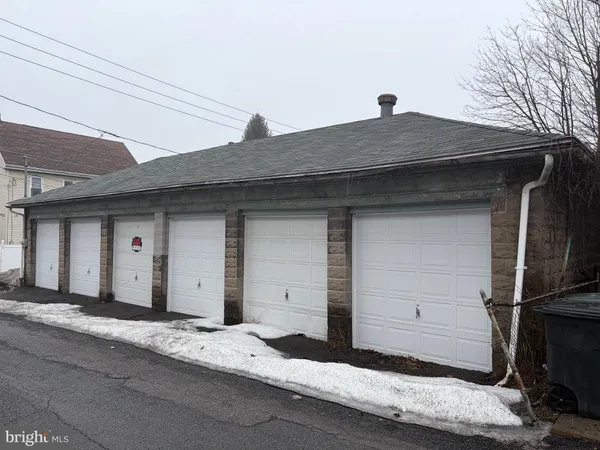 $129,900 | 116 North Laurel Street, Unit N, Hazleton, PA 18201