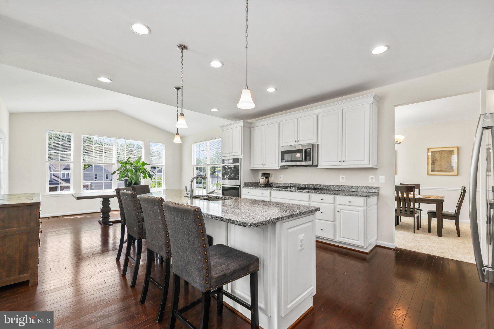 Bright and inviting modern kitchen.