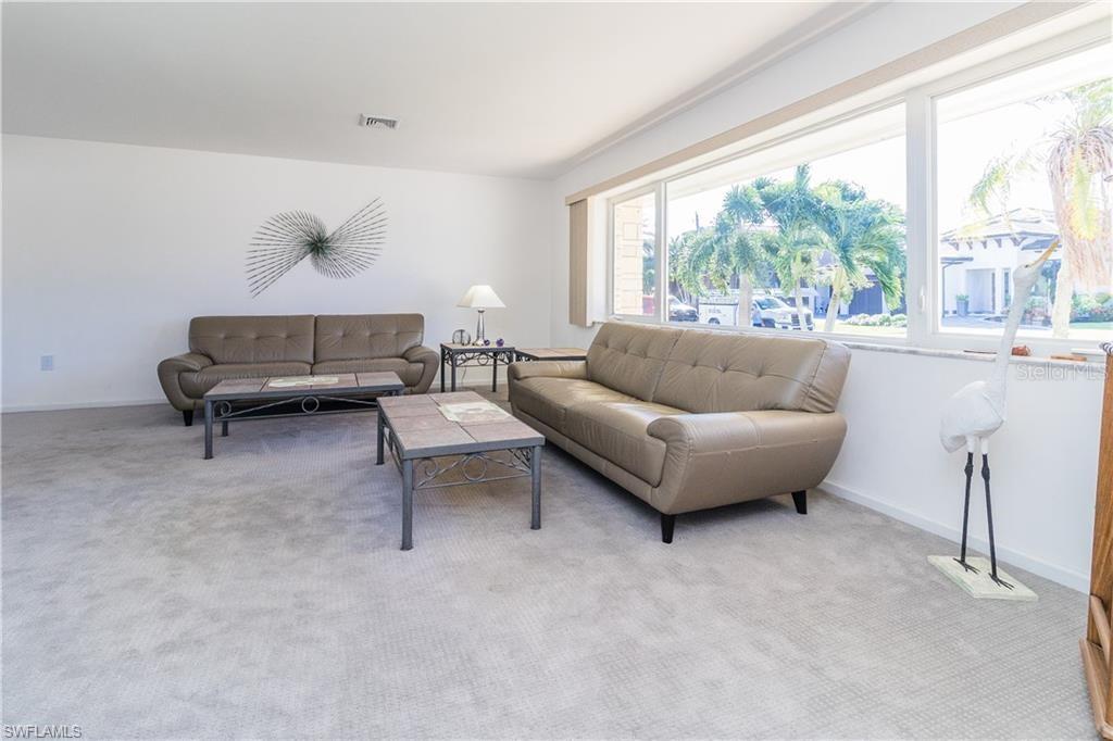 2260 Bayview Road Punta Gorda, FL 33950 - Photo 8 of 35 Gallery Image 8