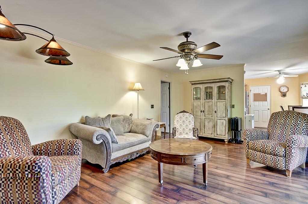 203 Spring Meadow Road Simpsonville, SC 29680 - Photo 3 of 34 Gallery Image 3