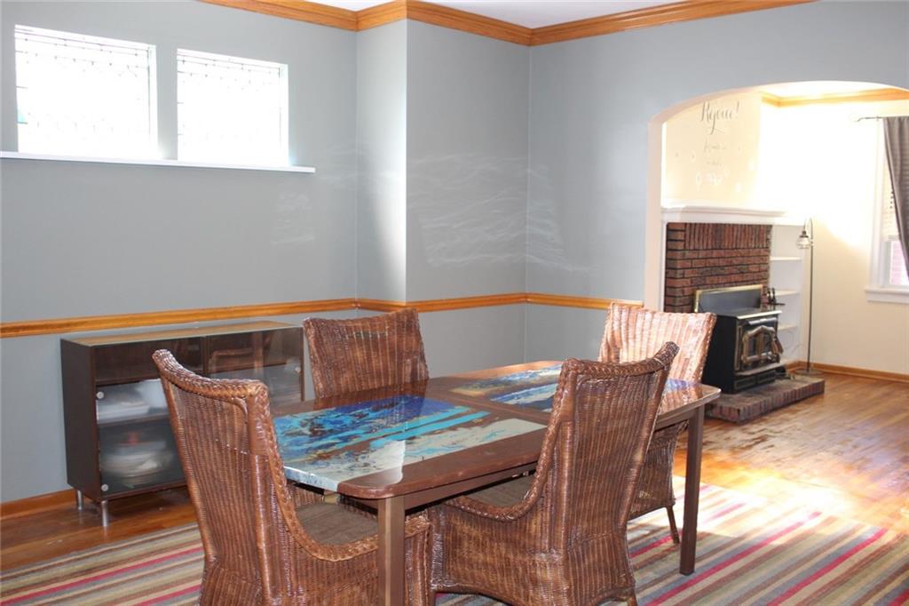 184 Richbarn Road Pittsburgh, PA 15212 - Photo 5 of 16 Entertain your guests in the dining room just steps away from the fully equipped kitchen.