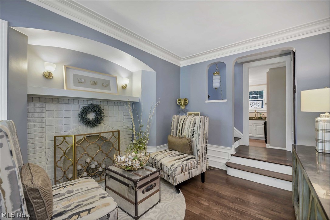 3337 Bradford Road Cleveland, OH 44118 - Photo 5 of 27