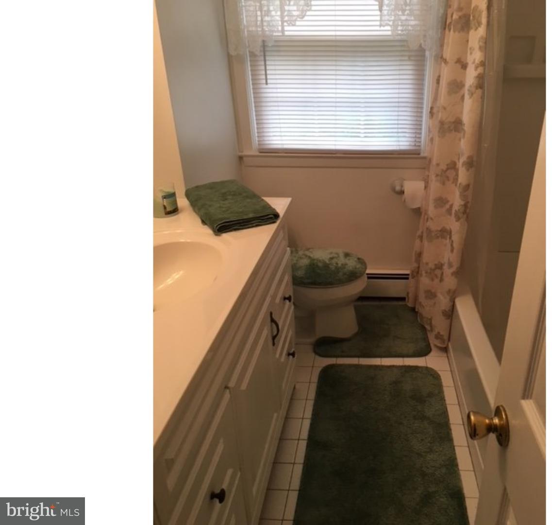 316 Rolling Creek Road Swarthmore, PA 19081 - Photo 6 of 10 Bathroom