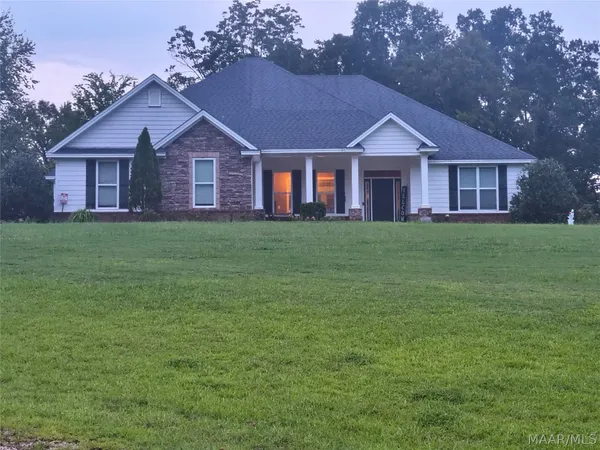 $449,999 | 6782 Union Academy Ada Road, Hope Hull, AL 36043