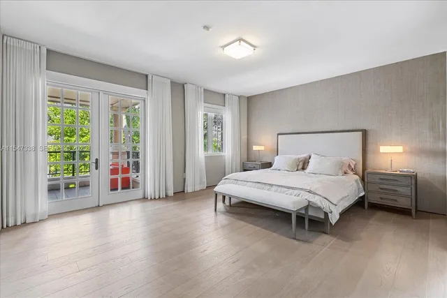 a tall building with a outdoor space