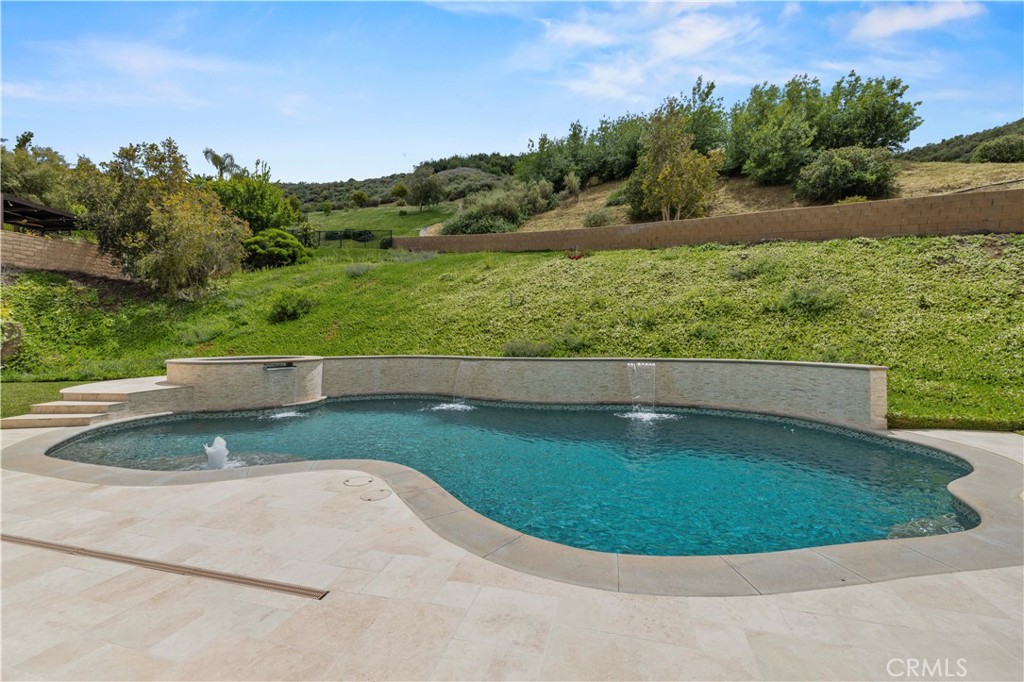 24949 Old Stone Way Stevenson Ranch, CA 91381 - Photo 90 of 111