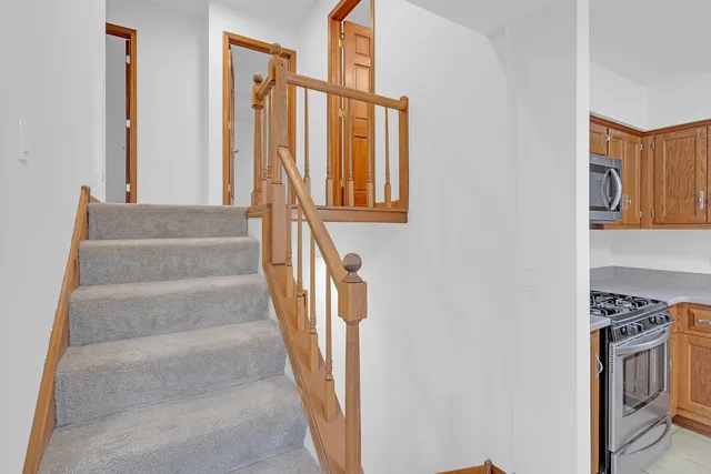 $3,400 | 1N280 Morse Street, Carol Stream, IL 60188