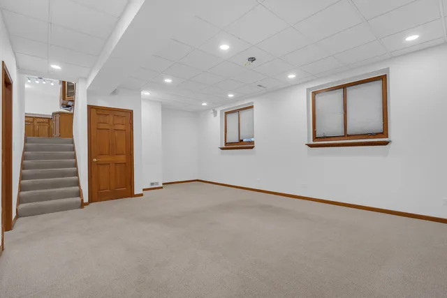 $3,400 | 1N280 Morse Street, Carol Stream, IL 60188