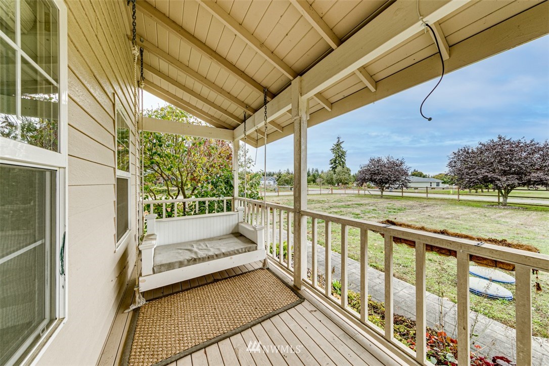 243 Griffith Farm Road Sequim, WA 98382 - Photo 26 of 35 a view of balcony with furniture