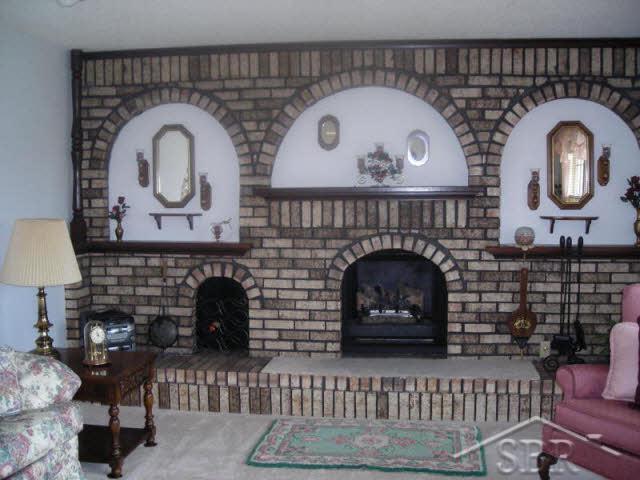 1072 West Curtis Road Saginaw, MI 48601 - Photo 5 of 7 20043496-4.JPG