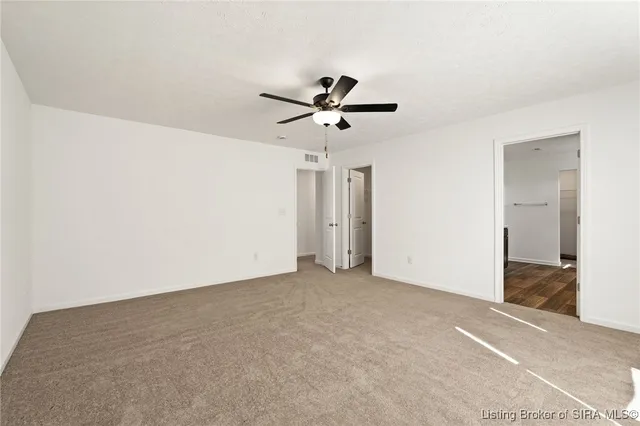 $389,900 | 7002 Creekside Court, Floyds Knobs, IN 47119