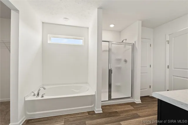 $389,900 | 7002 Creekside Court, Floyds Knobs, IN 47119