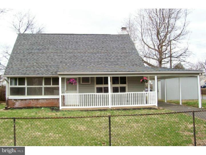 2822 Norcom Road Philadelphia, PA 19154 - Photo 1 of 25 Exterior Front