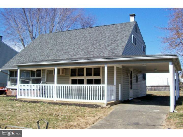 2822 Norcom Road Philadelphia, PA 19154 - Photo 23 of 25 Exterior Front