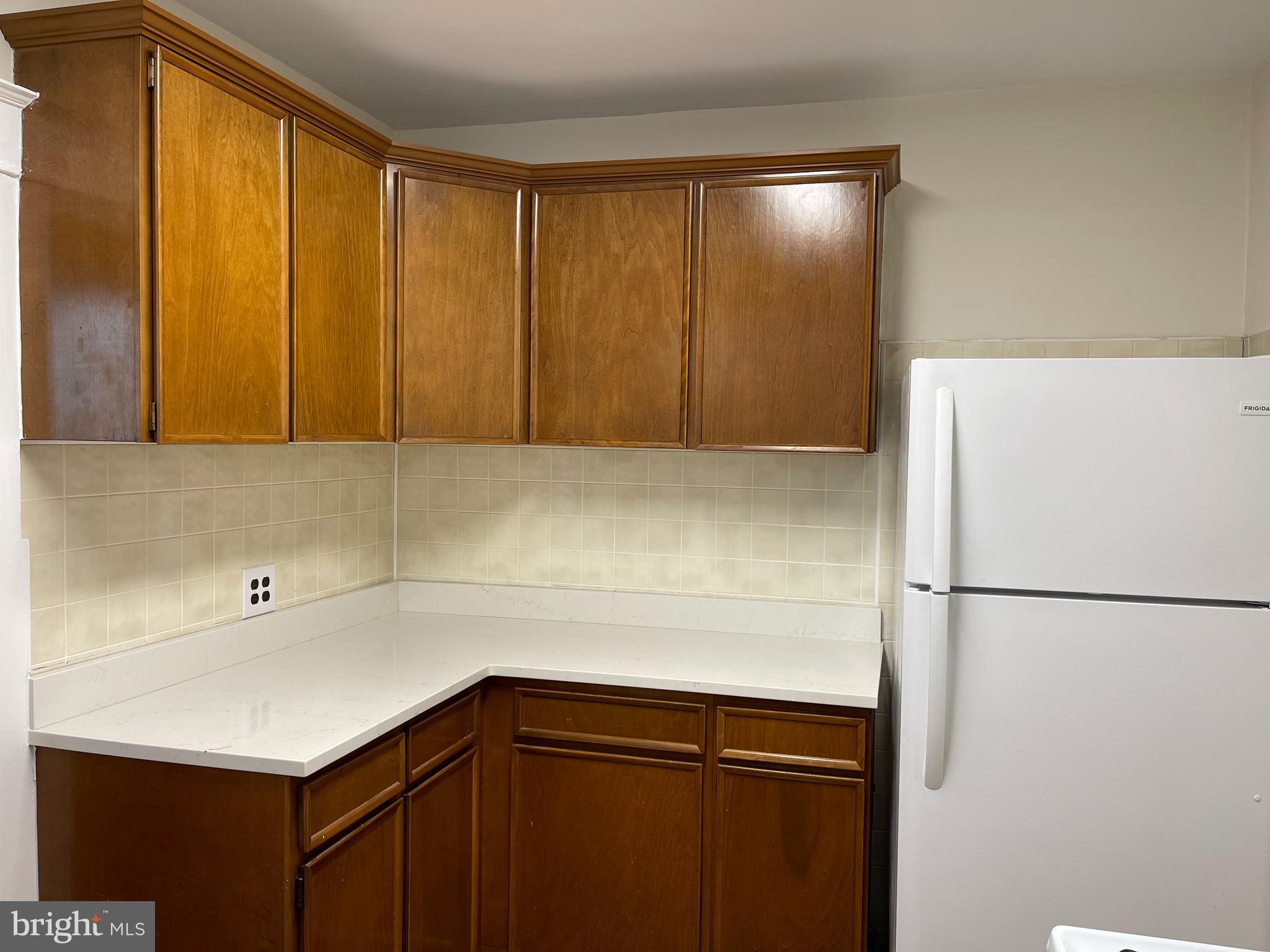1854 Rockwell Road Abington, PA 19001 - Photo 7 of 19 Kitchen