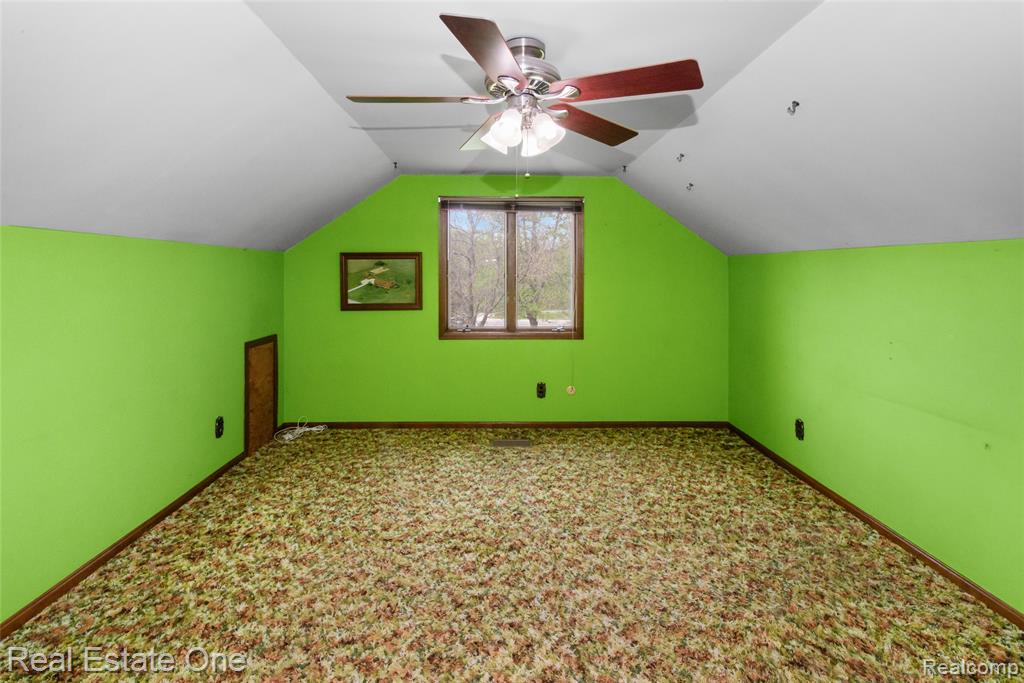 9050 Earhart Road South Lyon, MI 48178 - Photo 32 of 55
