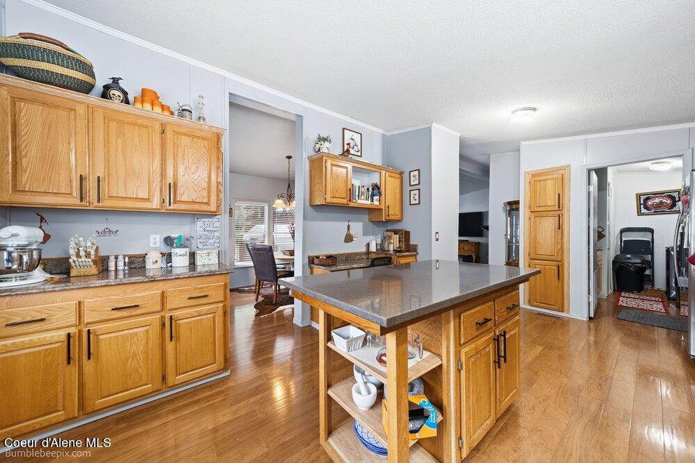 534 Terror Gulch Road Osburn, ID 83849 - Photo 8 of 49 Kitchen Island