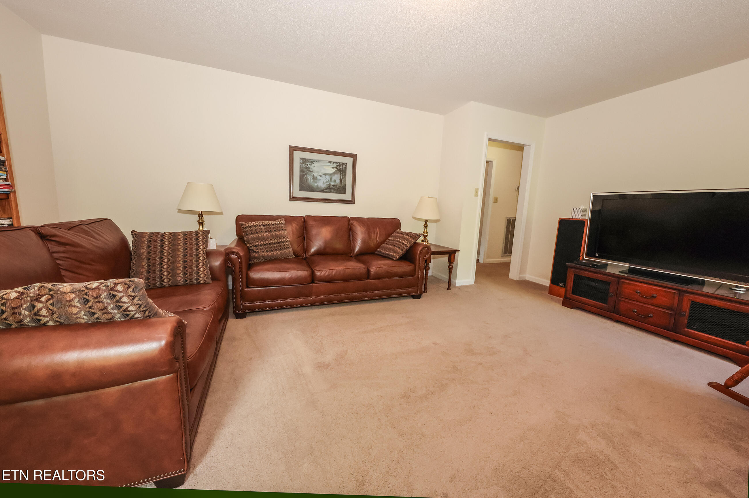 105 Claymore Lane Oak Ridge, TN 37830 - Photo 23 of 55 famrm4