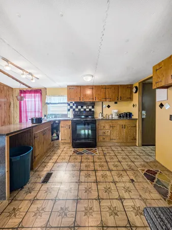 $130,900 | 1115 South S Highway, Swansea, SC 29160