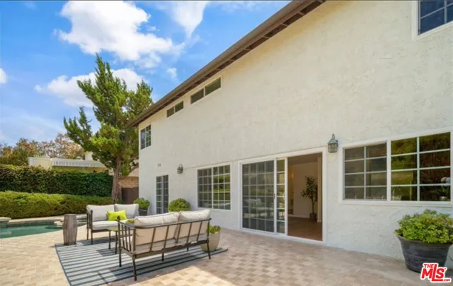 $6,900 | 26065 Redbluff Drive, Calabasas, CA 91302