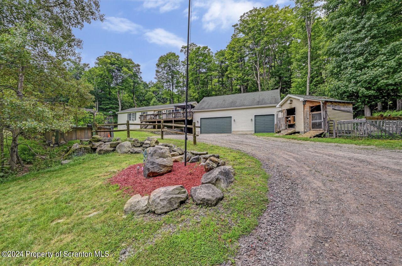 756 Lehigh Road Gouldsboro, PA 18424 - Photo 3 of 79 Gallery Image 3