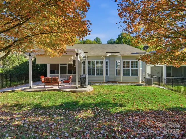 $465,000 | 3008 Streamhaven Drive, Indian Land, SC 29707