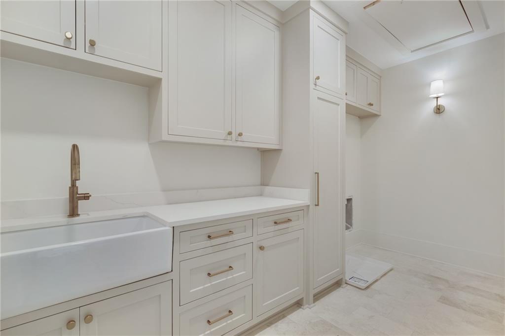 290 Christopher Robin Road Alpharetta, GA 30005 - Photo 52 of 66 Gallery Image 52