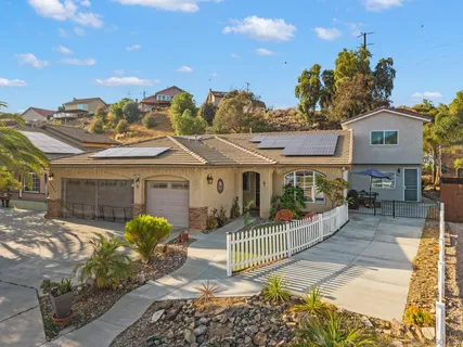 $1,300,000 | 13886 Cheryl Creek Drive, El Cajon, CA 92021