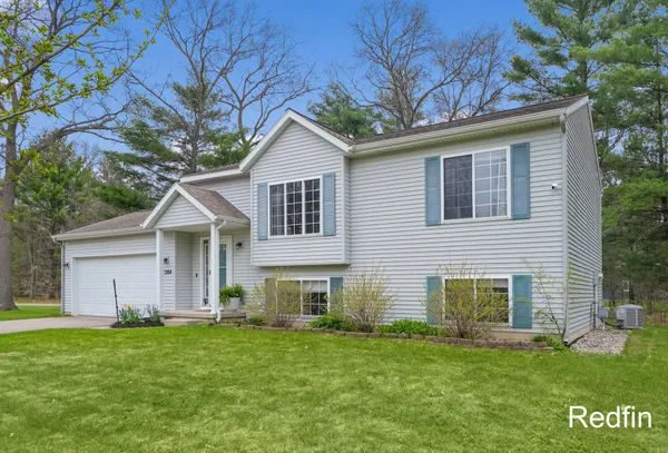 $325,000 | 1204 Abby Court, Muskegon, MI 49442