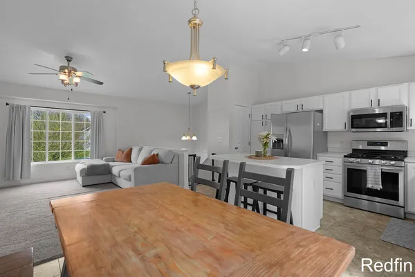 $325,000 | 1204 Abby Court, Muskegon, MI 49442