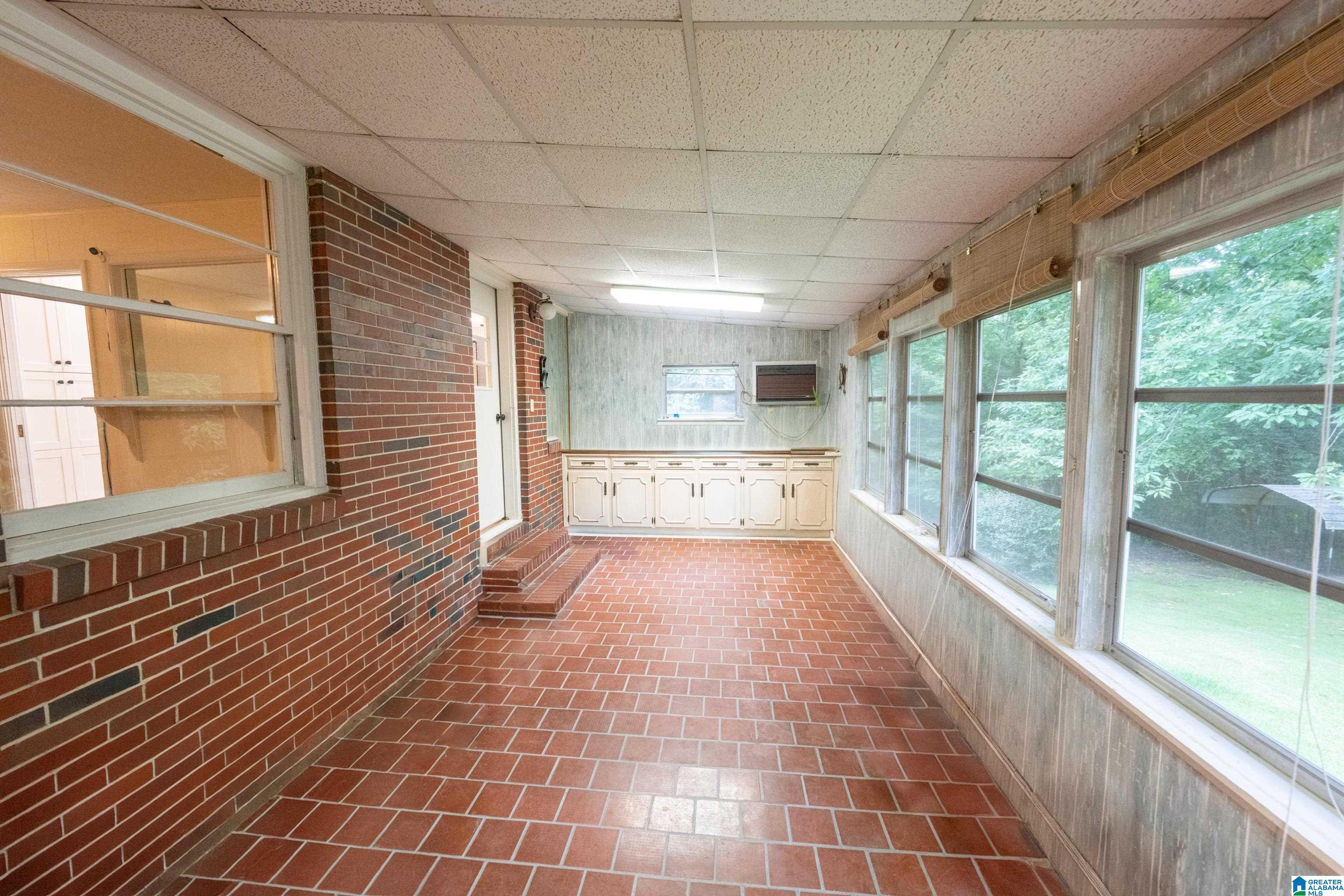300 Crestview Road Anniston, AL 36207 - Photo 45 of 48