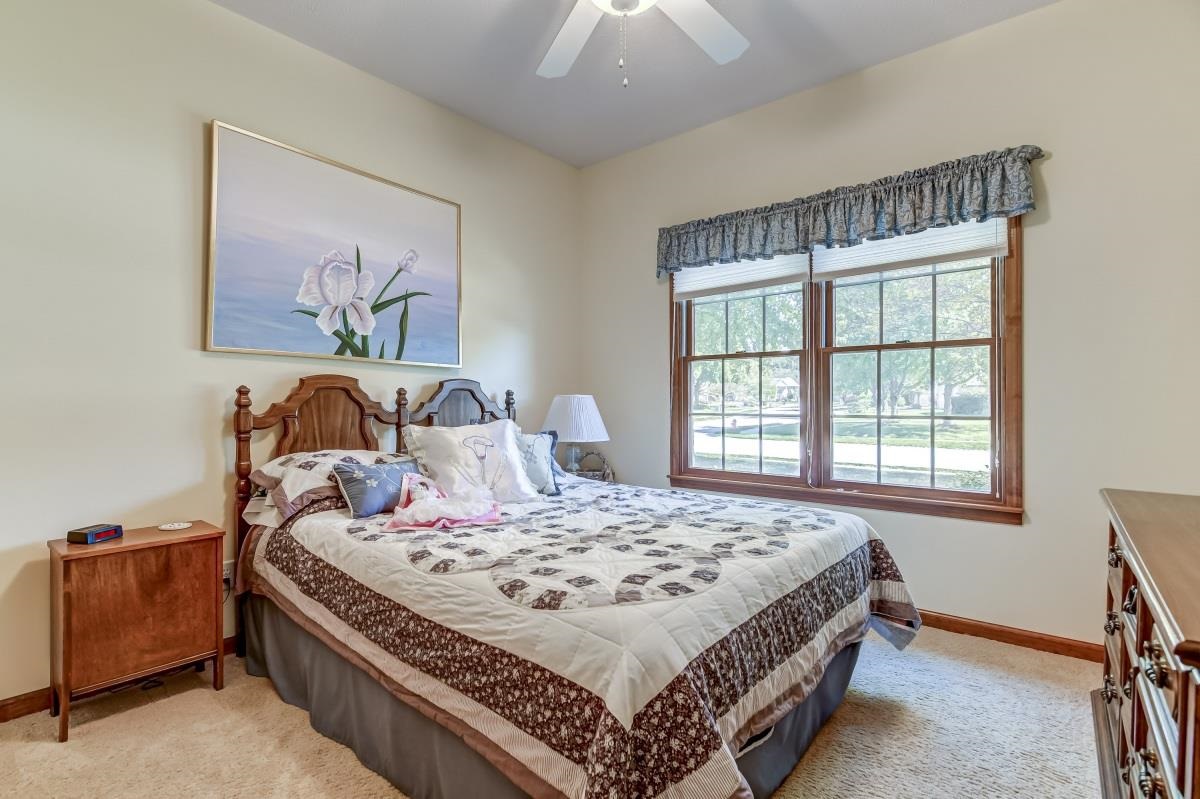 6501 Willow Springs Road Springfield, IL 62712 - Photo 28 of 38