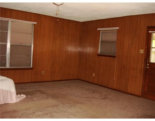 116 Rice Drive Portland, TX 78374 - Photo 3 of 4 a view of an empty room