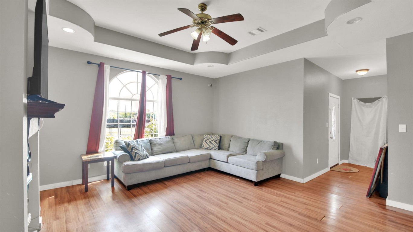 120 Rio Vista Ranch Road Dale, TX 78616 - Photo 5 of 22 a living room with furniture and a large window