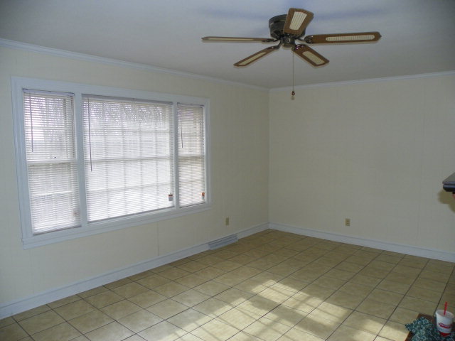 259 Patsy Avenue, Unit 14 Collinsville, VA 24078 - Photo 2 of 6 1