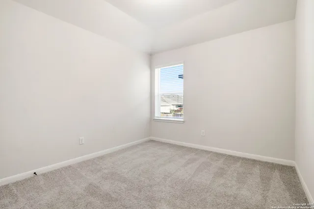 $2,000 | 13243 Forscher Crest, San Antonio, TX 78253