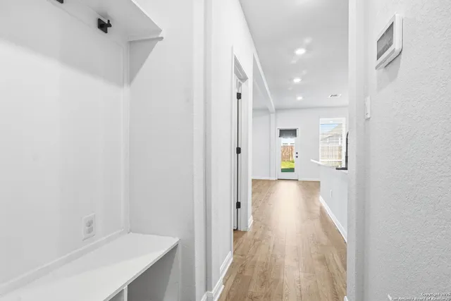 $2,000 | 13243 Forscher Crest, San Antonio, TX 78253