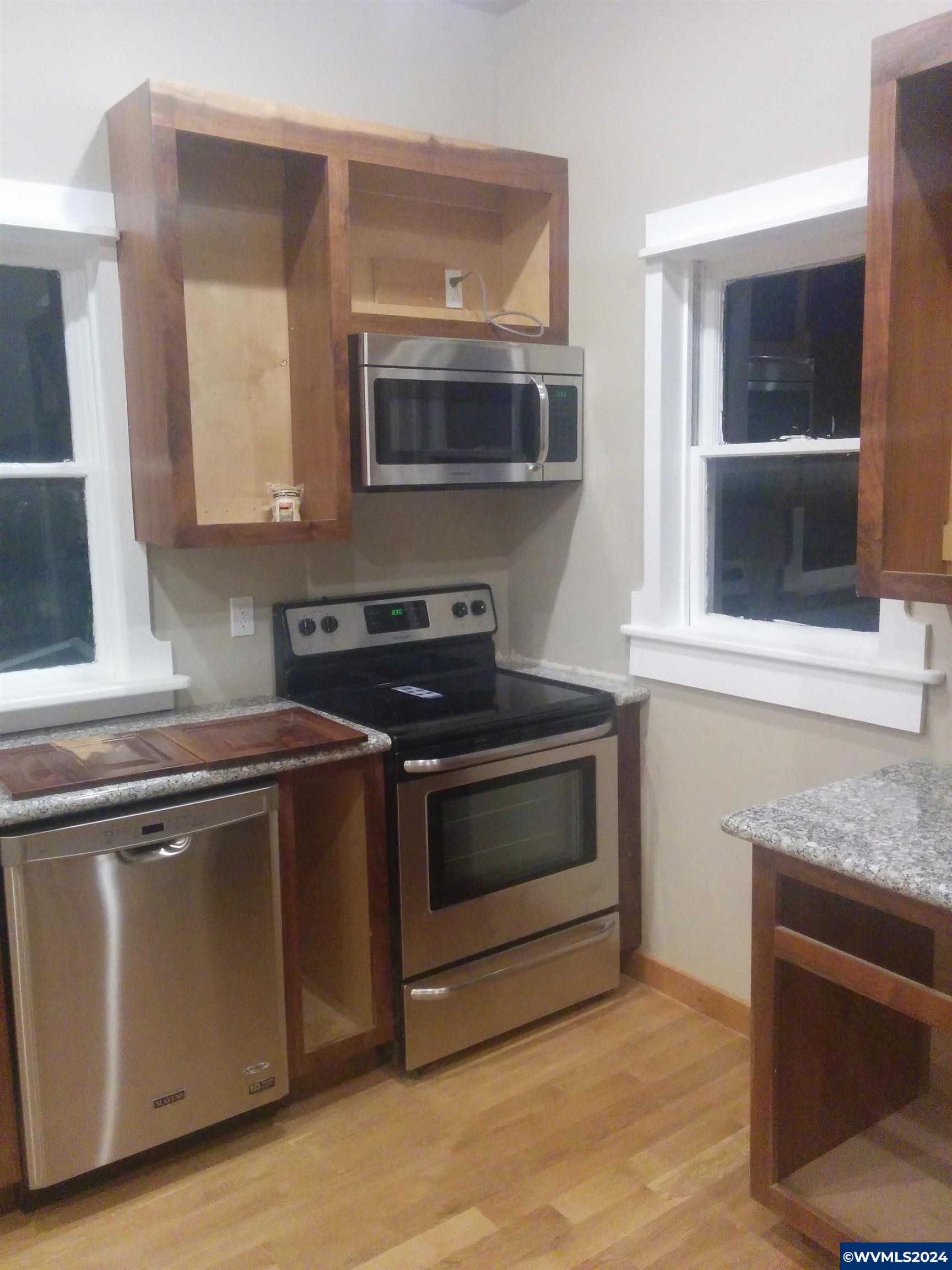 338 6th Avenue Southwest Albany, OR 97321 - Photo 31 of 41