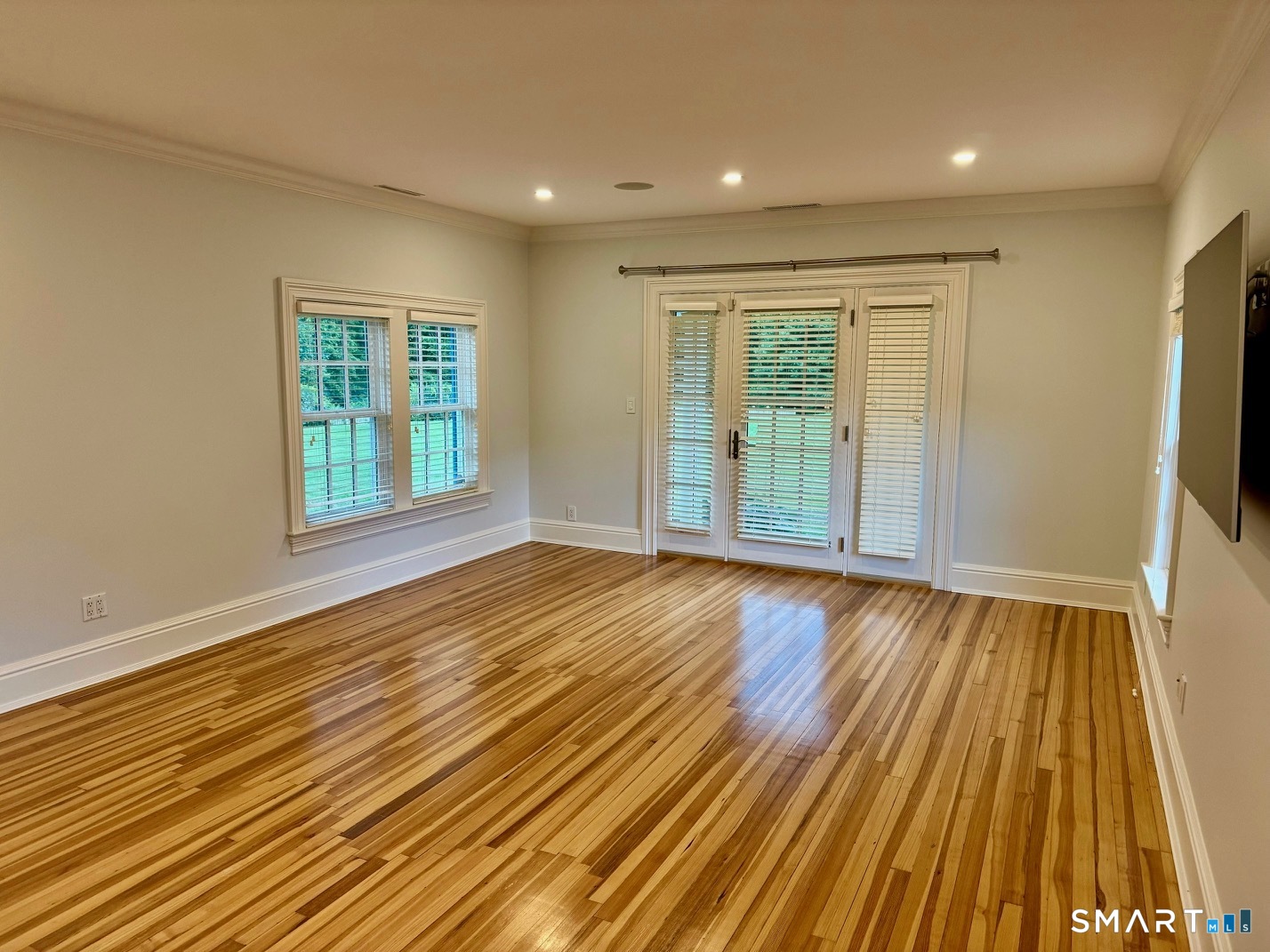 19 Deercliff Road Avon, CT 06001 - Photo 10 of 32