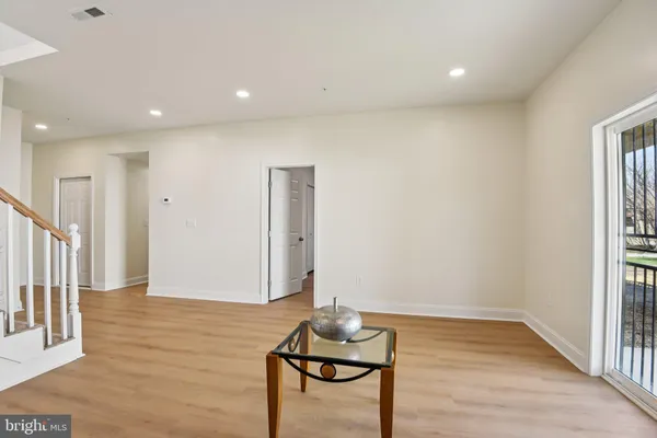 $599,999 | 2223 Roslyn Avenue, Baltimore, MD 21216